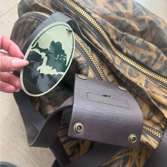 Mossy Oak Camo Bag New with tags! - Picture 2 of 8